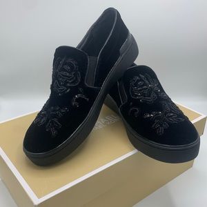 Michael Kors Slip-On Velvet Beaded Lace Slides